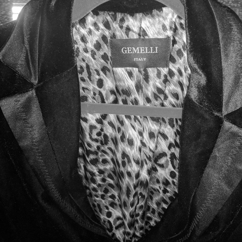 Gemelli Italy Crushed Velvet Blazer